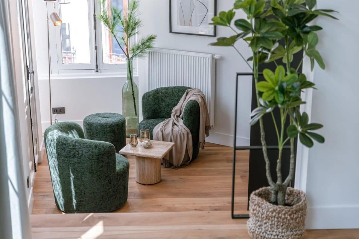 Huswell - Modern In The Centre Of Apartment *